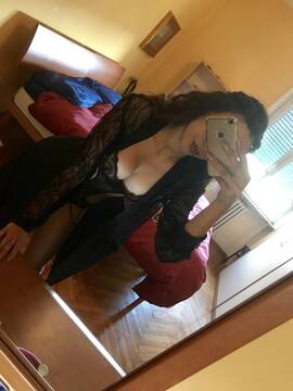 Public Photo of Rosannahot