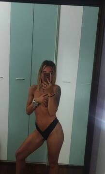 Public Photo of Domymia