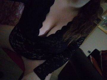 Public Photo of CurvyLady